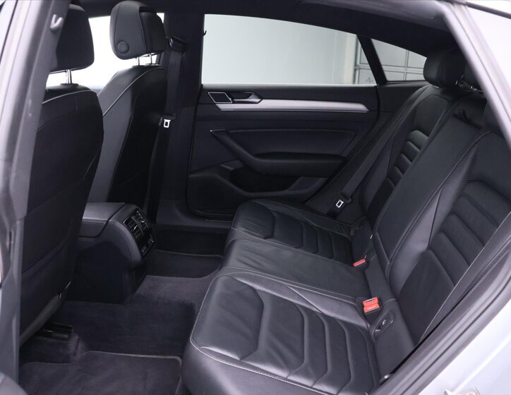 Volkswagen Arteon 14