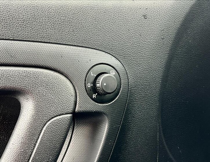 Škoda Roomster MPV 1,2 l 63 kw