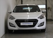 Hyundai i30 Kombi 1,6 l 99 kw
