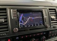 Volkswagen Multivan 9