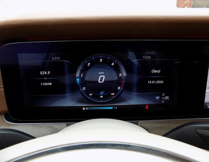 Mercedes-Benz Třídy E Sedan 2,0 l 143 kw