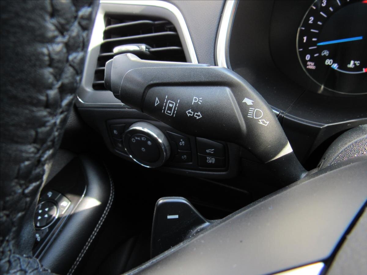 Ford Edge SUV / Terénní 2,0 l 175 kw