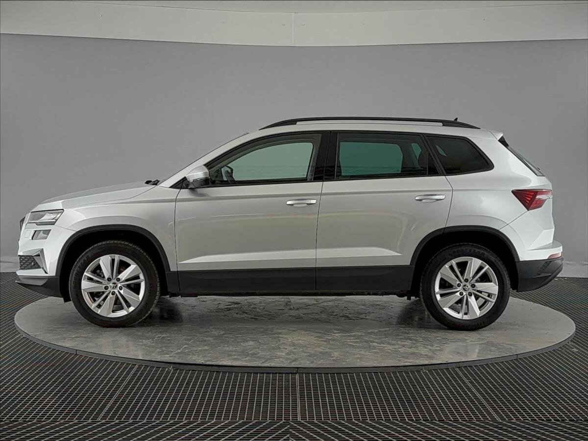 Škoda Karoq SUV / Terénní 1,5 l 110 kw