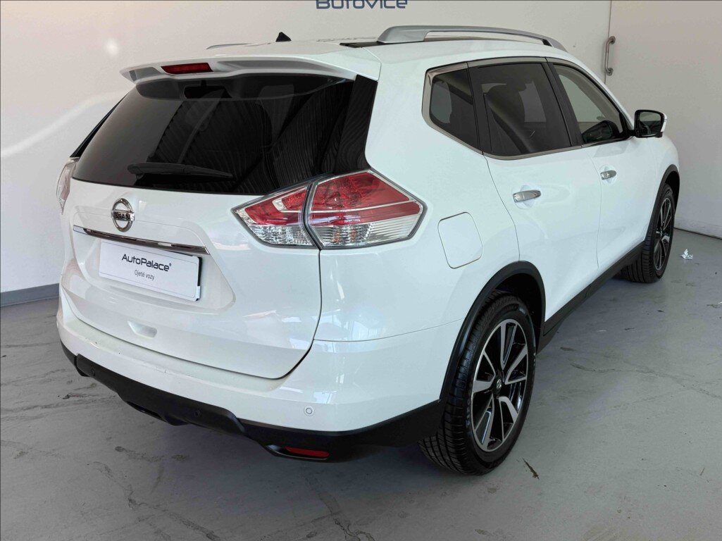 Nissan X-Trail SUV 1,6 l 96 kw