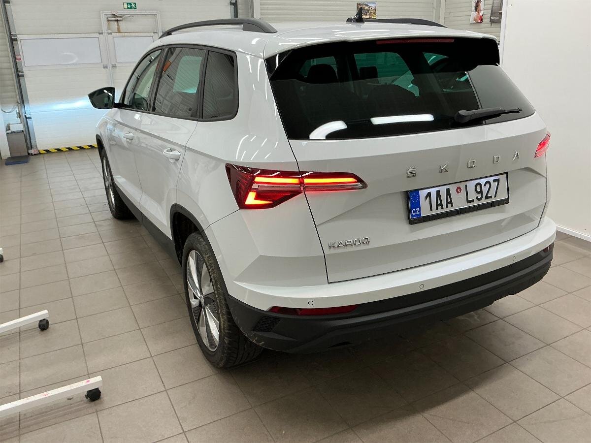 Škoda Karoq SUV 1,5 l 110 kw