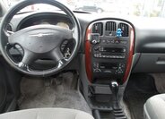 Chrysler Voyager MPV 2,5 l 105 kw
