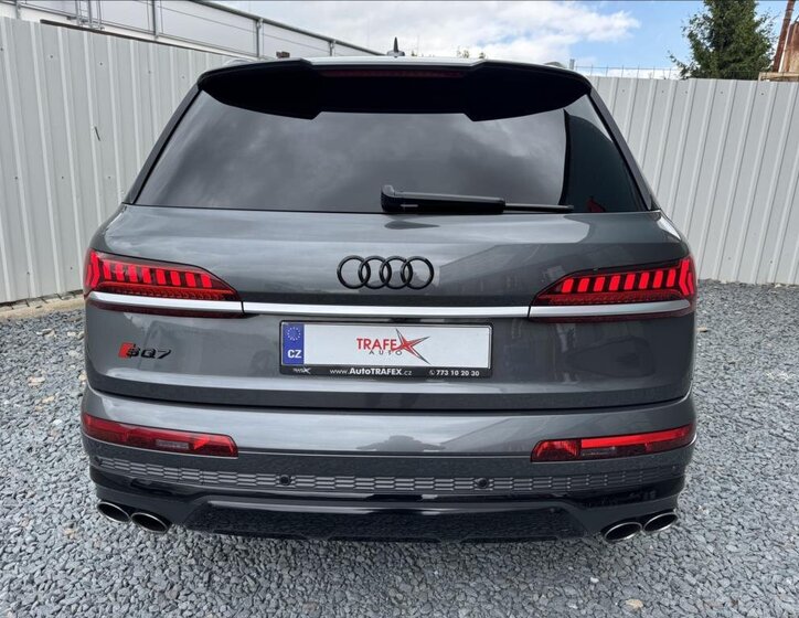 Audi SQ7 Kombi 4,0 l 320 kw