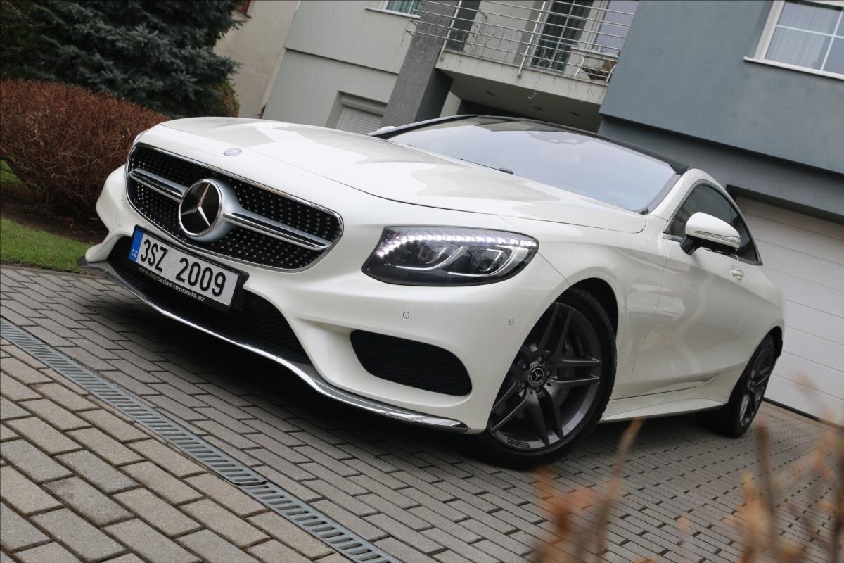 Mercedes-Benz Třídy S Kupé 4,7 l 335 kw