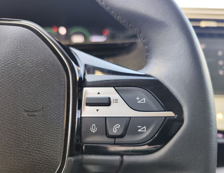 Peugeot 308 Kombi 1,2 l 96 kw