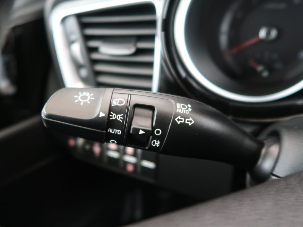 KIA XCeed SUV / Terénní 1,5 l 117 kw