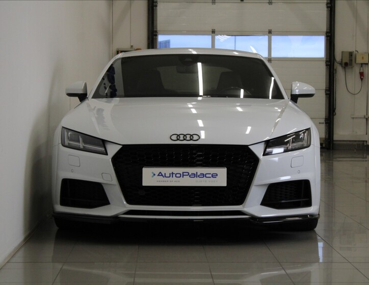 Audi TT 2