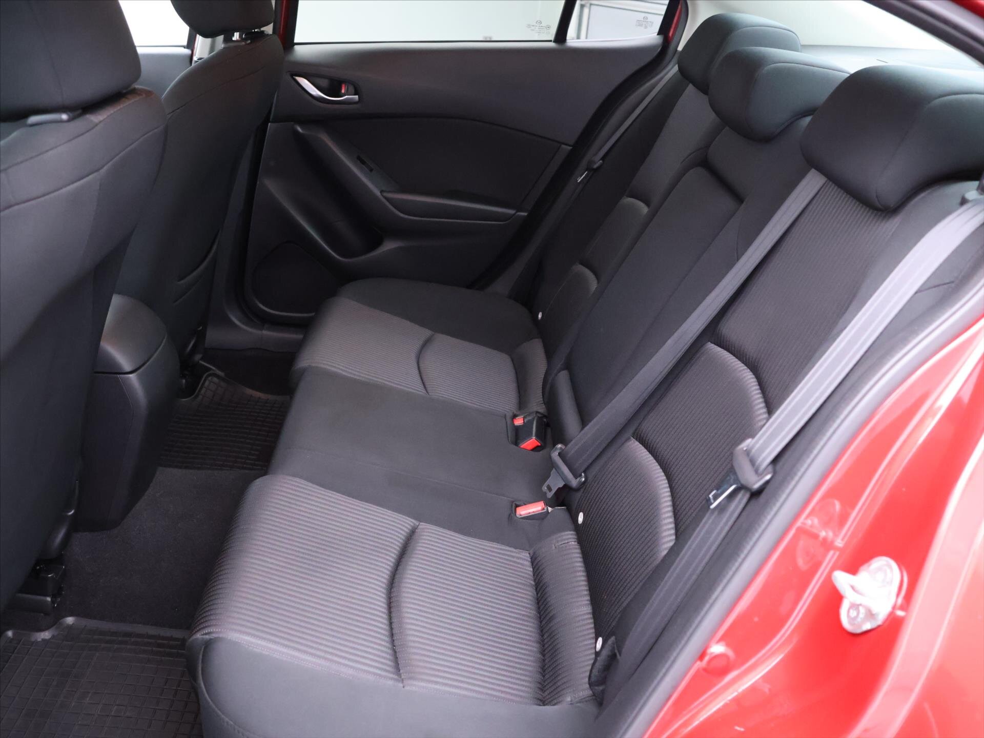 Mazda 3 Sedan 2,0 l 88 kw