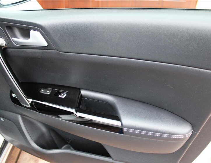 KIA Sportage SUV / Terénní 1,6 l 130 kw