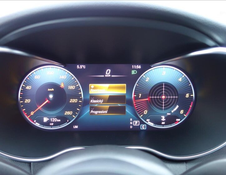 Mercedes-Benz Třídy C Sedan / Limuzína 2,0 l 143 kw