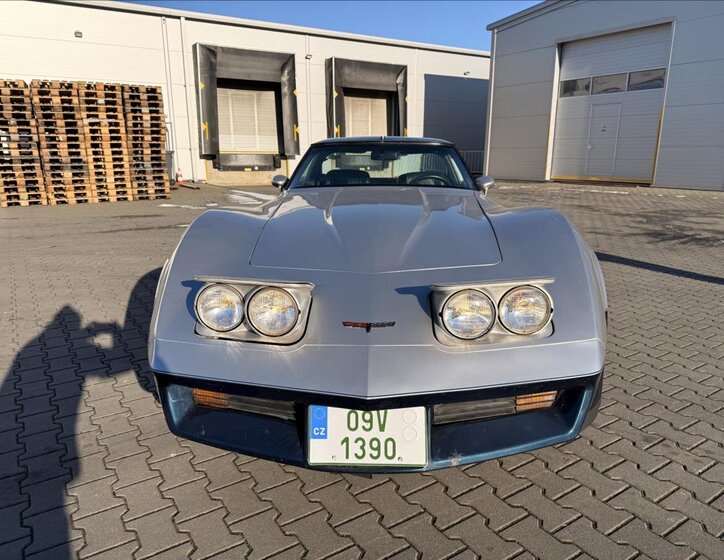 Chevrolet Corvette Kupé 5,7 l 169 kw