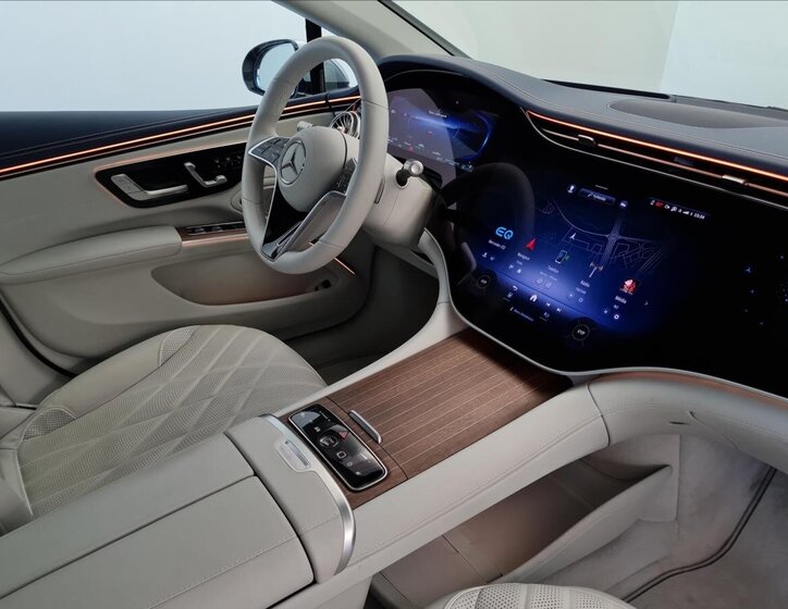 Mercedes-Benz EQS 18