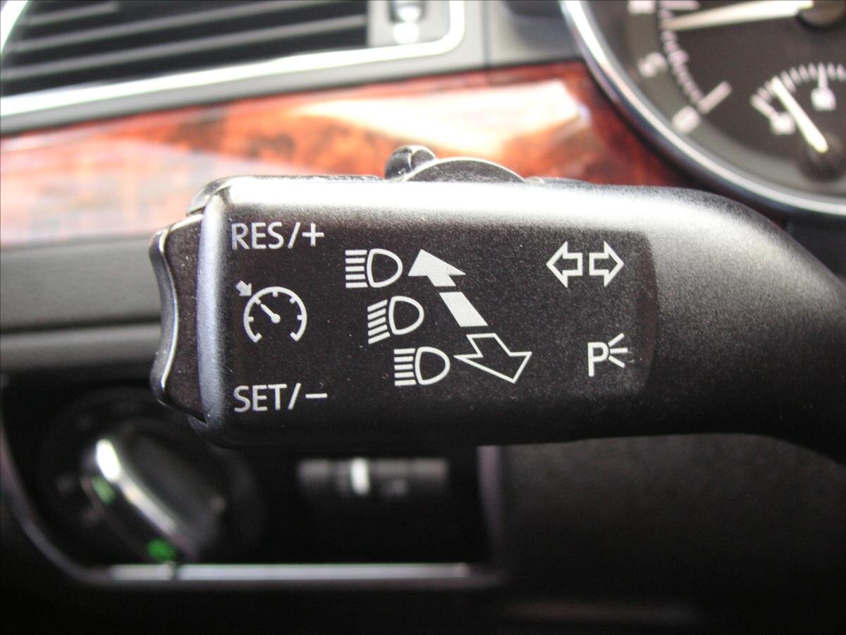 Škoda Superb Kombi 2,0 l 103 kw