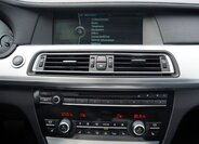 BMW Řada 7 Sedan / Limuzína 3,0 l 180 kw