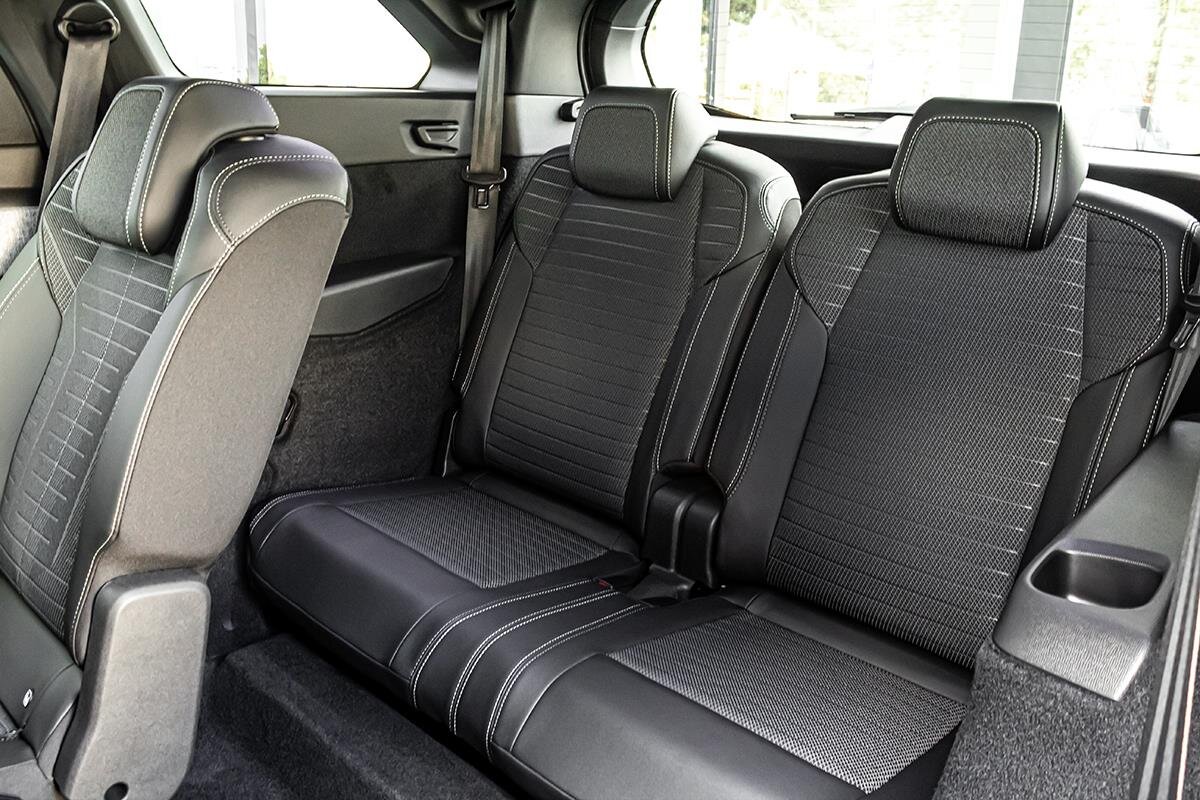 Peugeot 5008 SUV / Terénní 1,2 l 107 kw
