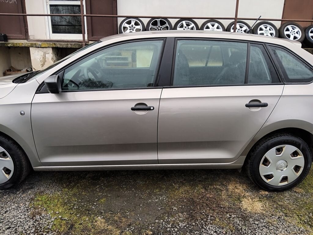 Škoda Rapid Hatchback 1,2 l 63 kw