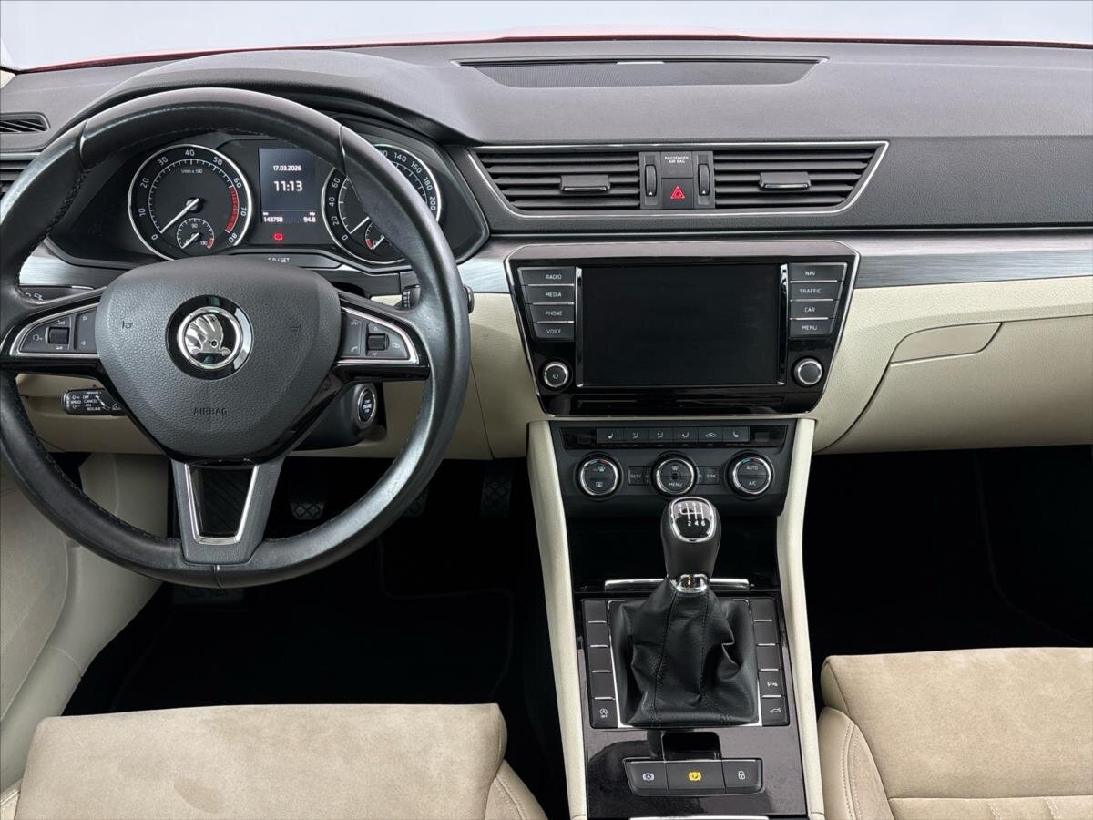 Škoda Superb Liftback 1,4 l 110 kw