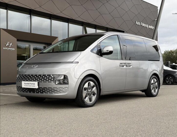 Hyundai Staria VAN-Minibus 2,2 l 130 kw
