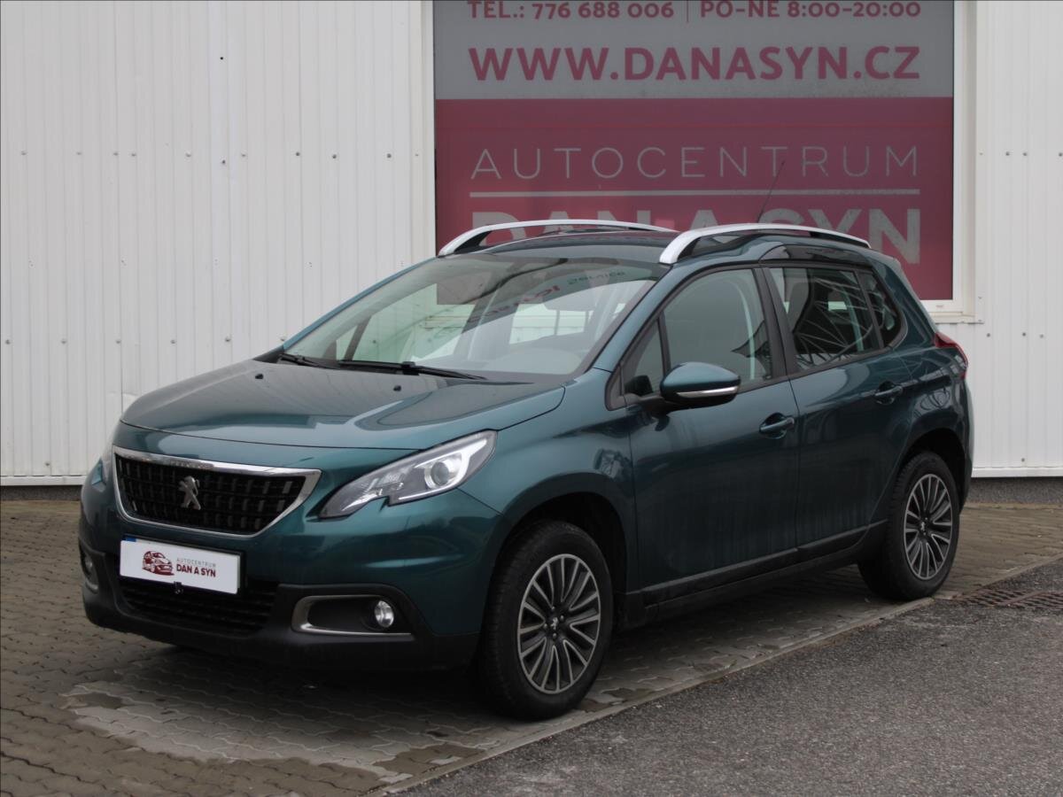 Peugeot 2008 Hatchback 1,2 l 61 kw