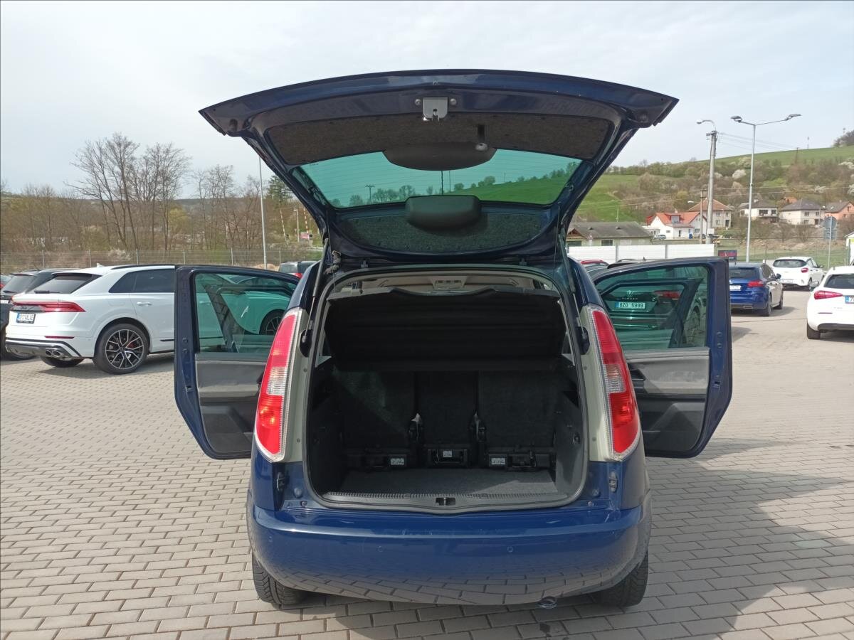 Škoda Roomster Kombi 1,2 l 77 kw