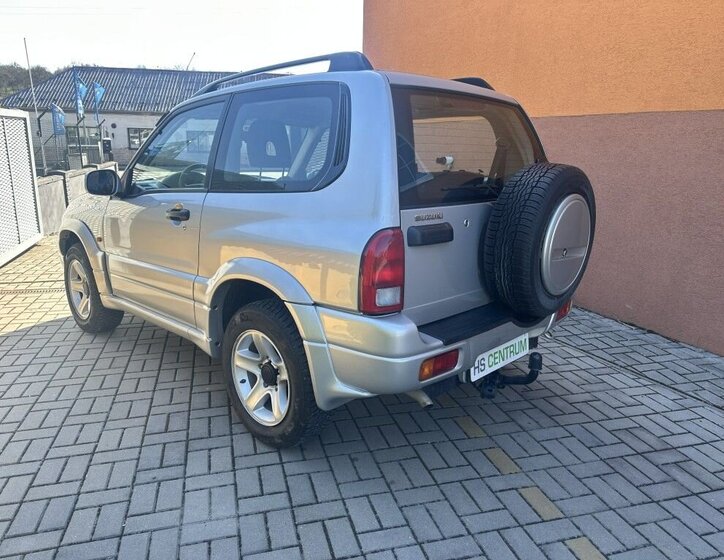 Suzuki Grand Vitara SUV / Terénní 2,0 l 94 kw