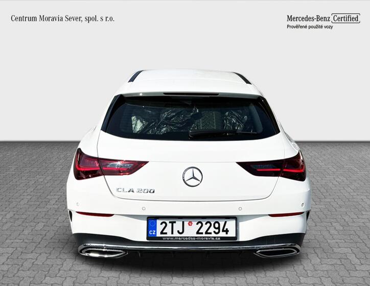 Mercedes-Benz CLA 4
