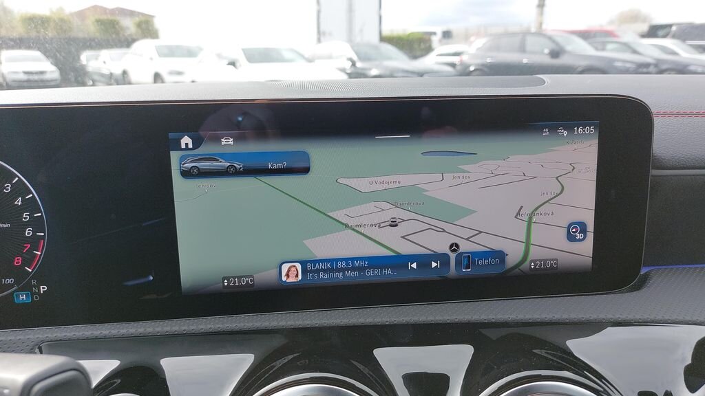 Mercedes-Benz CLA Kombi 1,3 l 120 kw