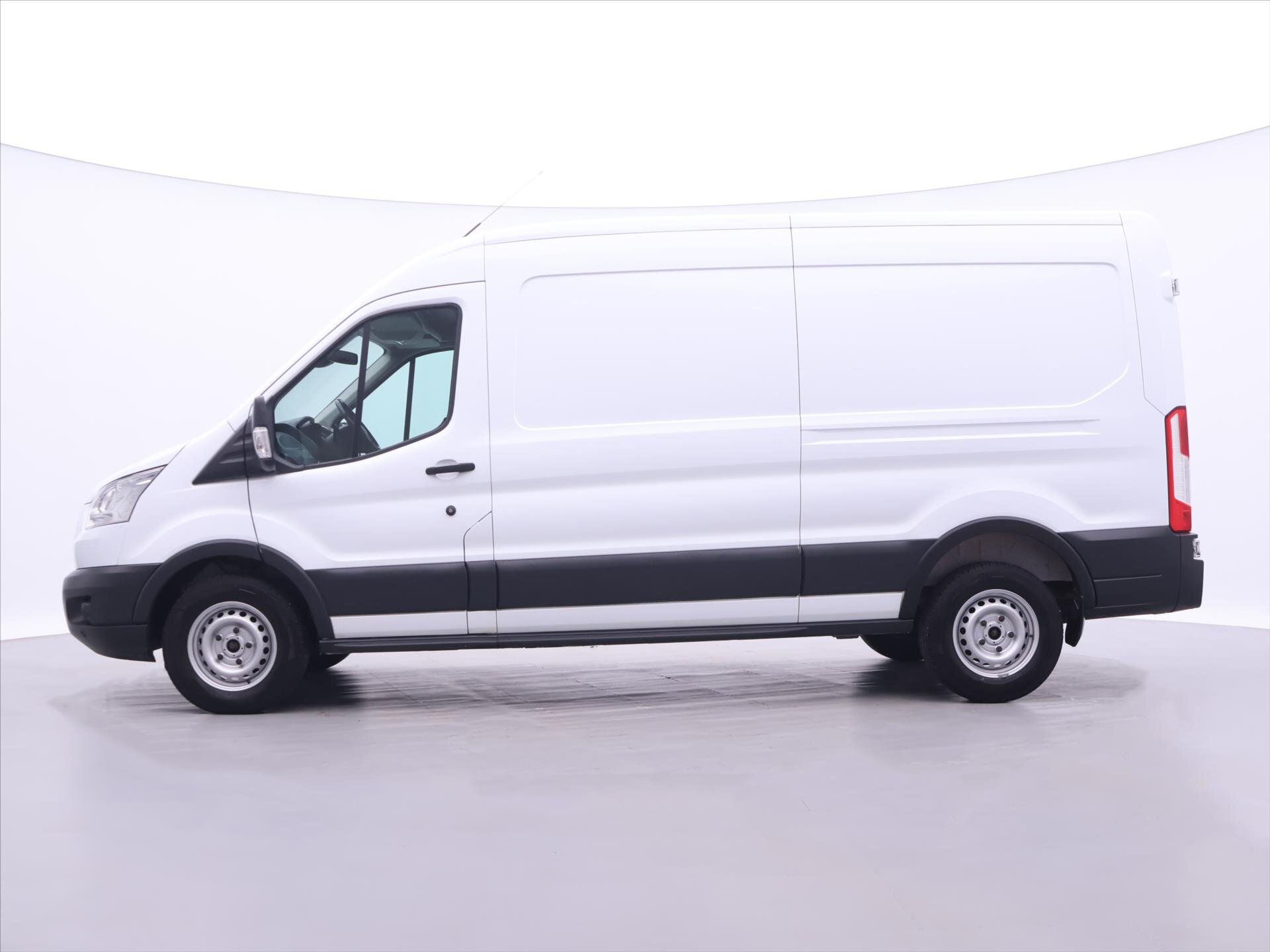 Ford Transit Skříň 2,0 l 125 kw