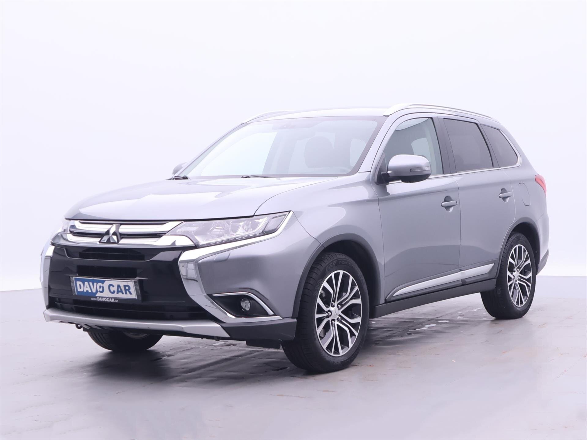 Mitsubishi Outlander SUV / Terénní 2,0 l 110 kw