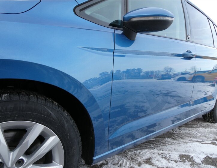 Volkswagen Touran MPV 1,2 l 81 kw