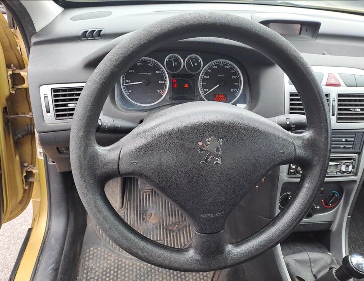 Peugeot 307 Hatchback 1,4 l 65 kw