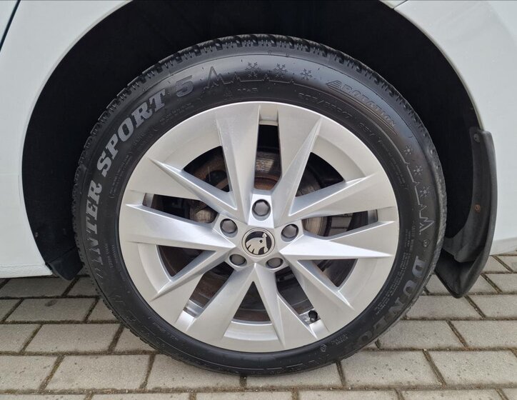 Škoda Octavia Kombi 2,0 l 110 kw