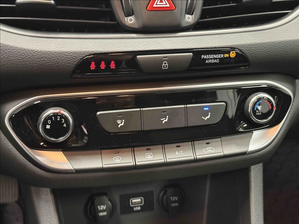 Hyundai i30 Hatchback 1,5 l 80 kw