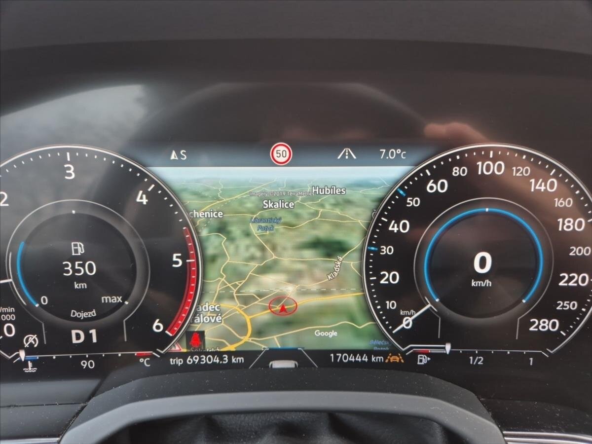 Volkswagen Touareg SUV / Terénní 3,0 l 210 kw