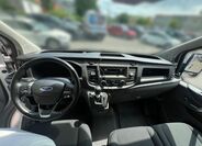 Ford Transit Custom 8
