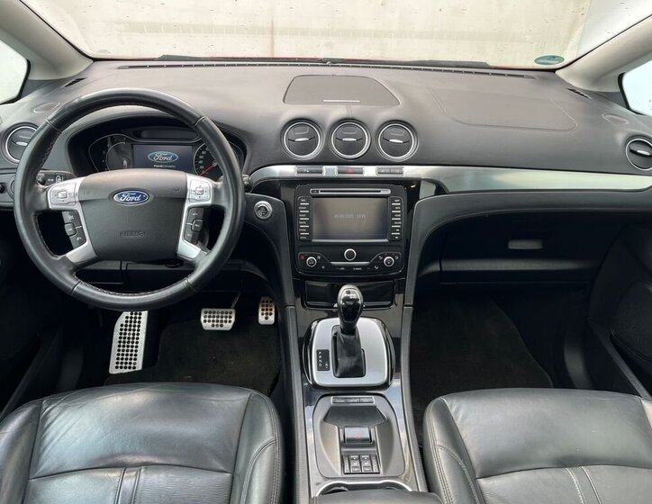 Ford S-MAX MPV 2,0 l 176 kw