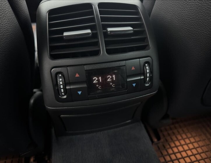 Mercedes-Benz Třídy E Kombi 3,0 l 170 kw