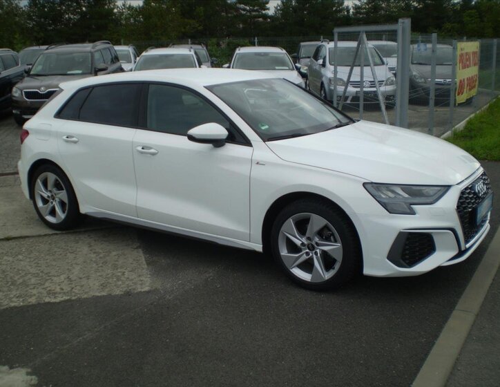 Audi A3 Hatchback 999,0 81 kw