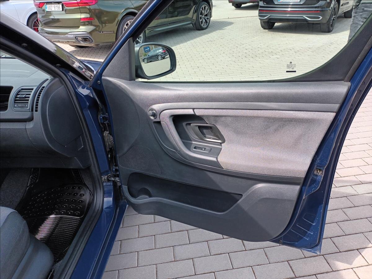 Škoda Roomster Kombi 1,2 l 77 kw