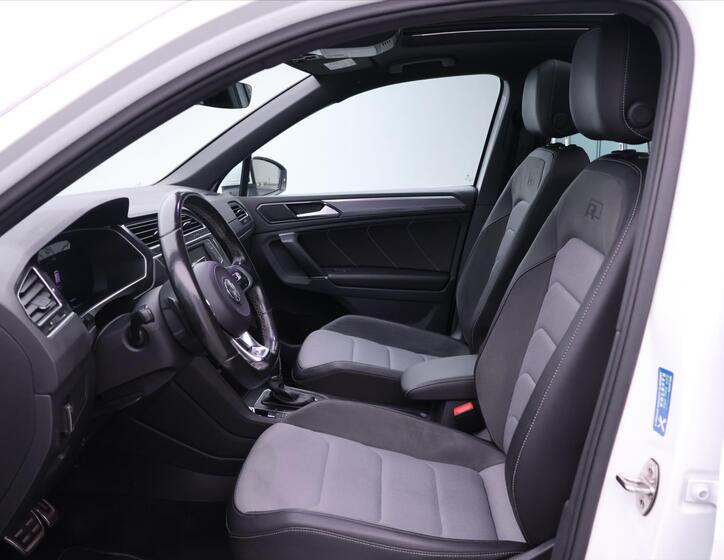 Volkswagen Tiguan 12