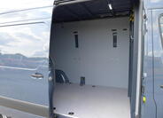 Mercedes-Benz Sprinter 8