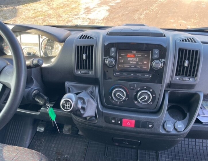 Peugeot Boxer Skříň 2,2 l 103 kw