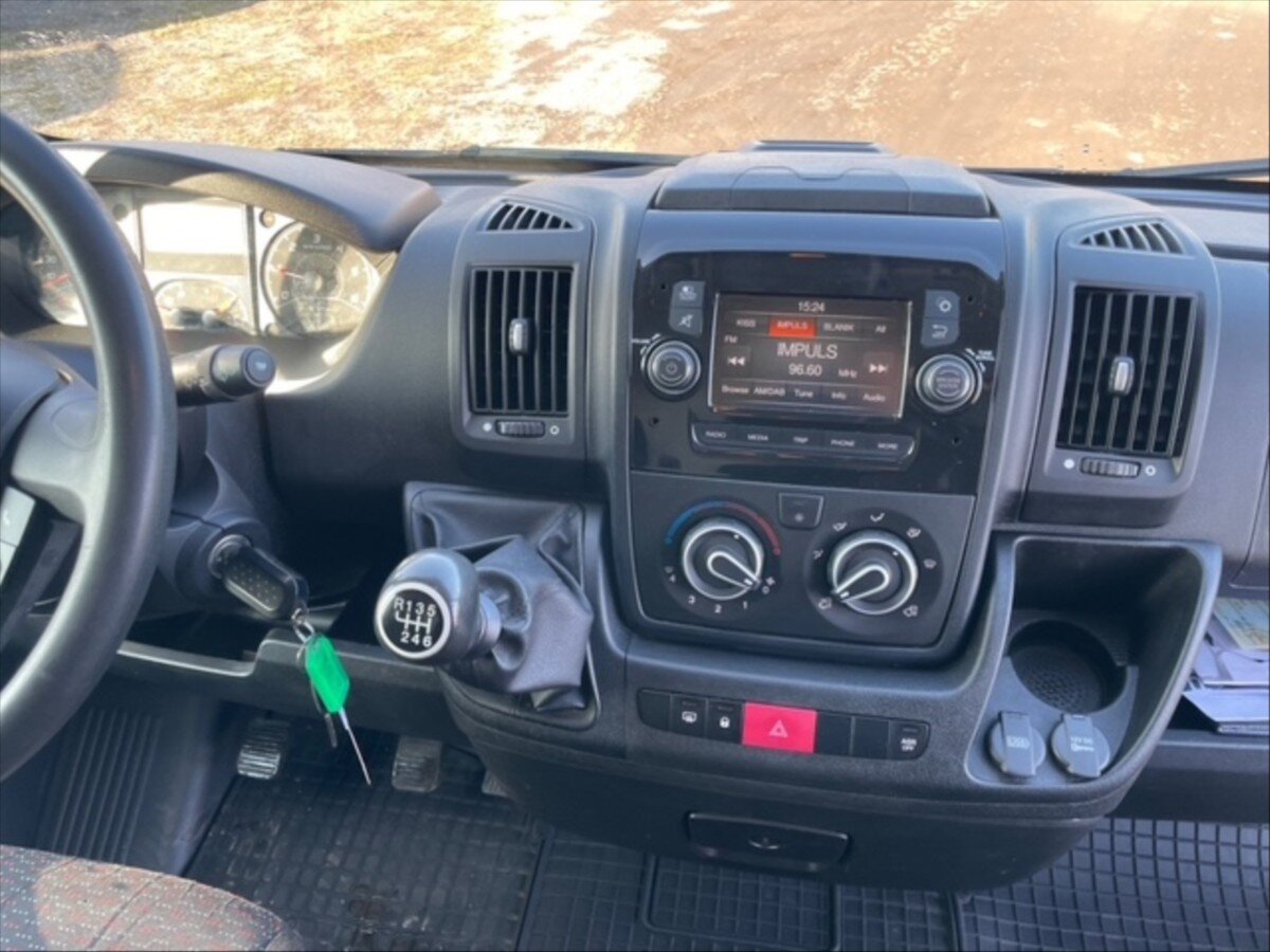 Peugeot Boxer Skříň 2,2 l 103 kw