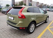 Volvo XC60 4