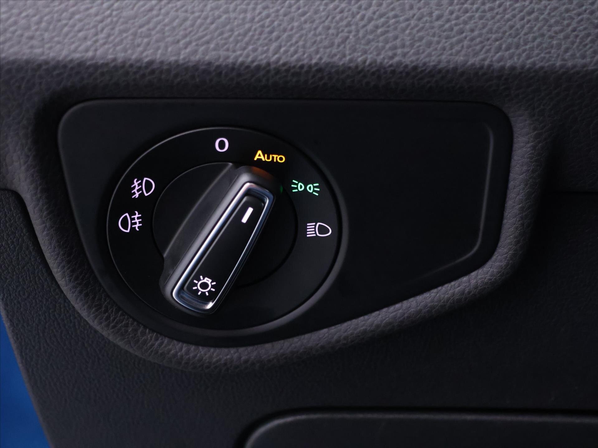 Volkswagen Touran MPV 2,0 l 110 kw