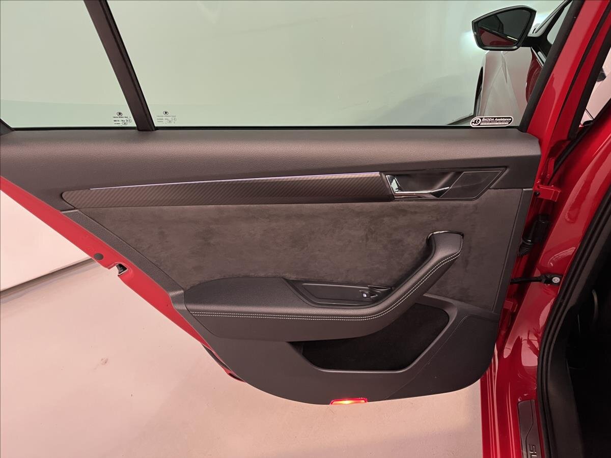 Škoda Superb Kombi 2,0 l 147 kw